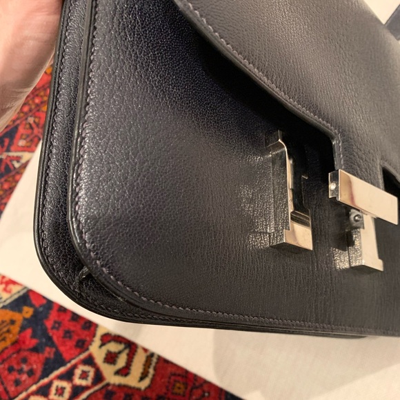 Hermes Constance in Navy PHW 24 - Picture 10 of 12